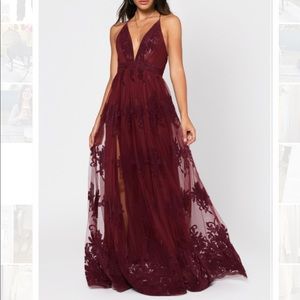 Tobi Analise wine plunging floral maxi dress